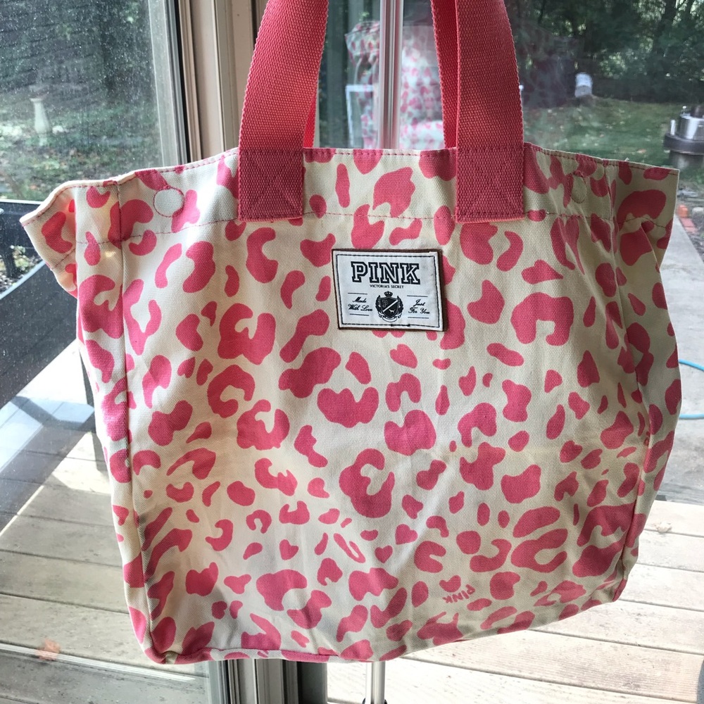 Victoria’s Secret PINK cheetah print tote bag